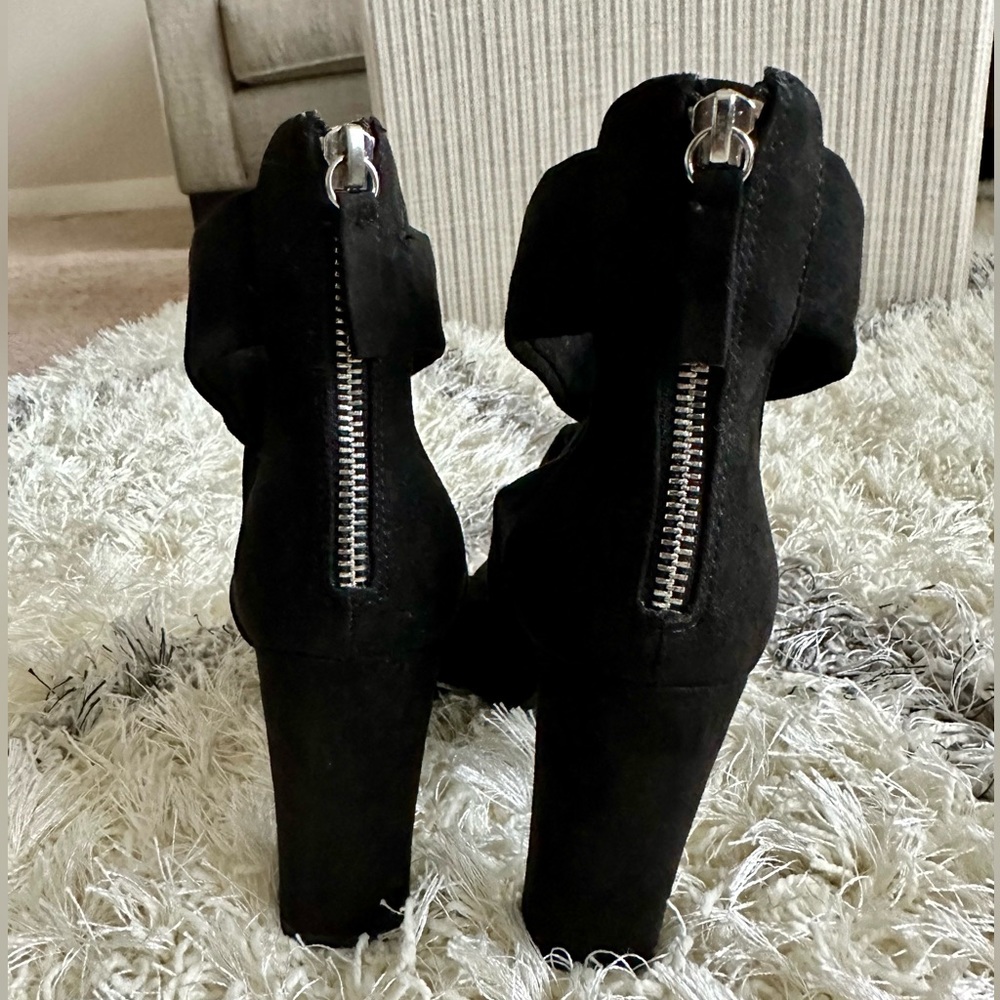 Zara Basic Collection Heels - Picture 8 of 9